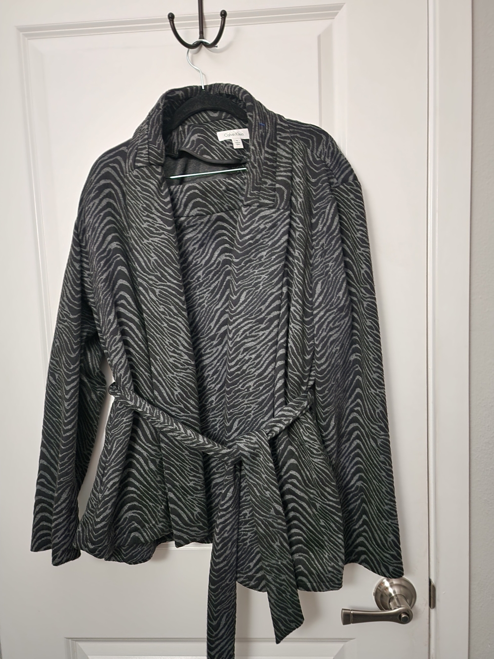 Calvin Klein Black and Gray Zebra-Print Knit Skirt Suit Set.